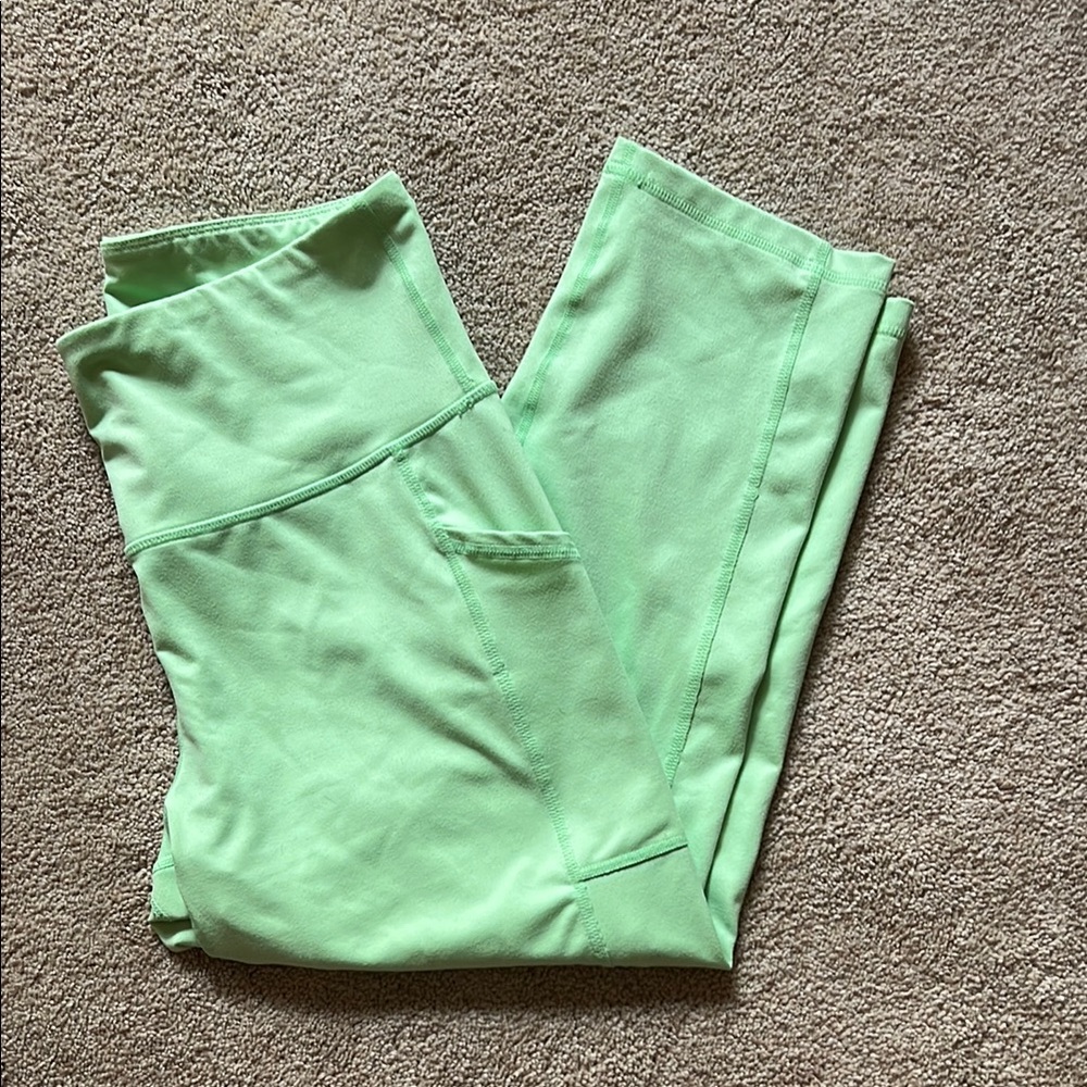 Women’s Sport Performance Capri Leggings